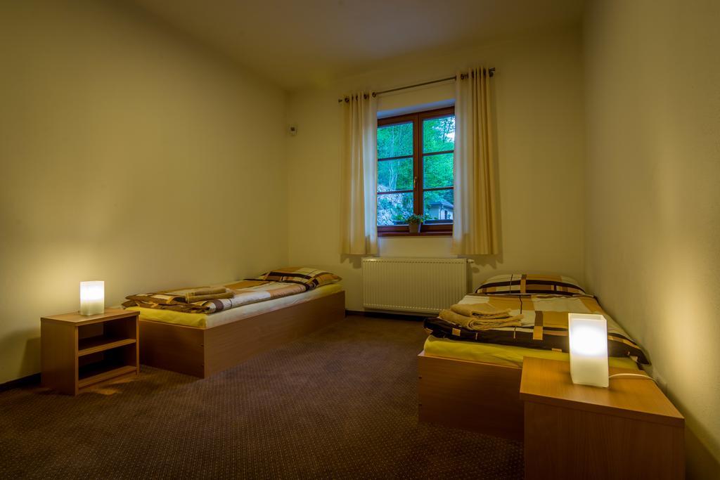 Apartmány Weissov Dom Banská Štiavnica Habitación foto